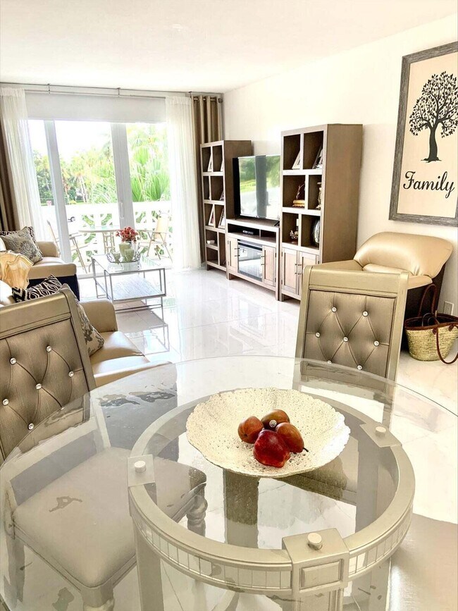 Foto del edificio - 2840 S Ocean Blvd