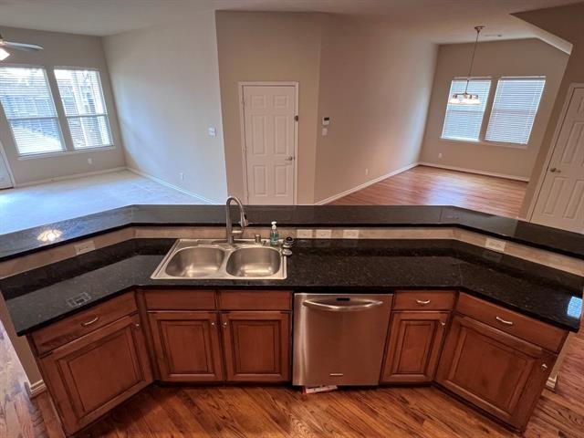 Foto del edificio - 1408 Timber Ridge Dr