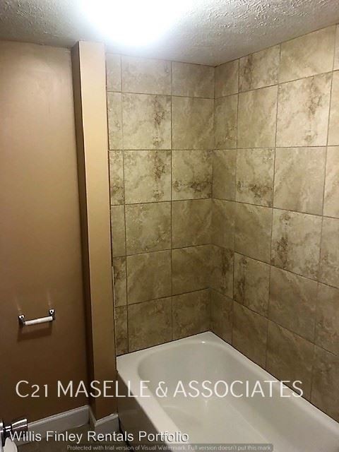 Foto del edificio - 1013-1017 Central St