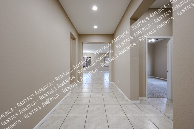 Building Photo - 20856 E Arroyo Verde Dr