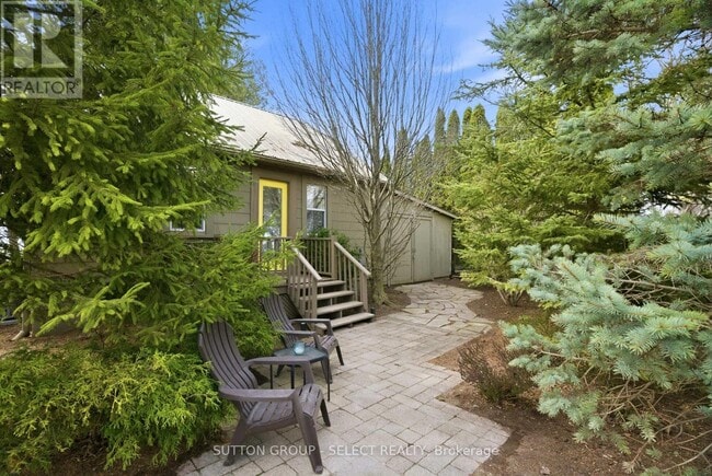 Building Photo - 73081 Ducharme Beach Rd