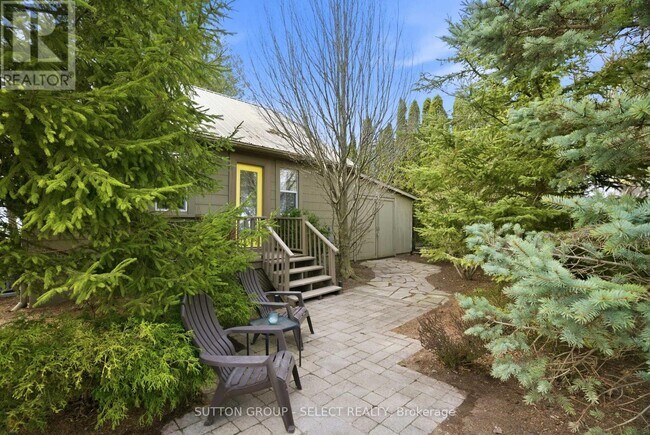 Photo du bâtiment - 73081 Ducharme Beach Rd