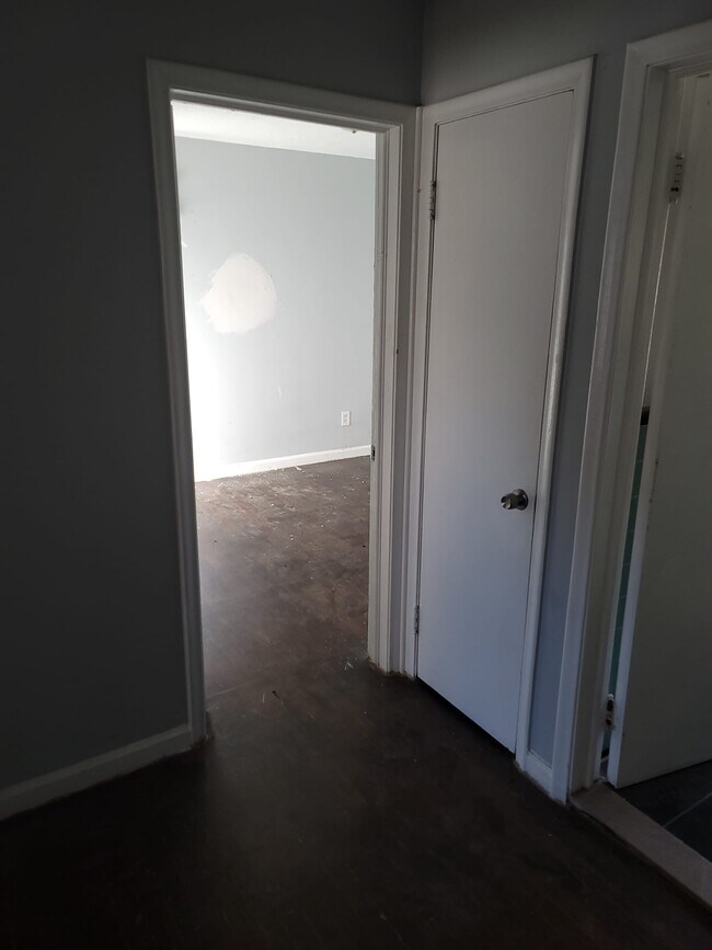 Foto del edificio - 12936 Mettetal St