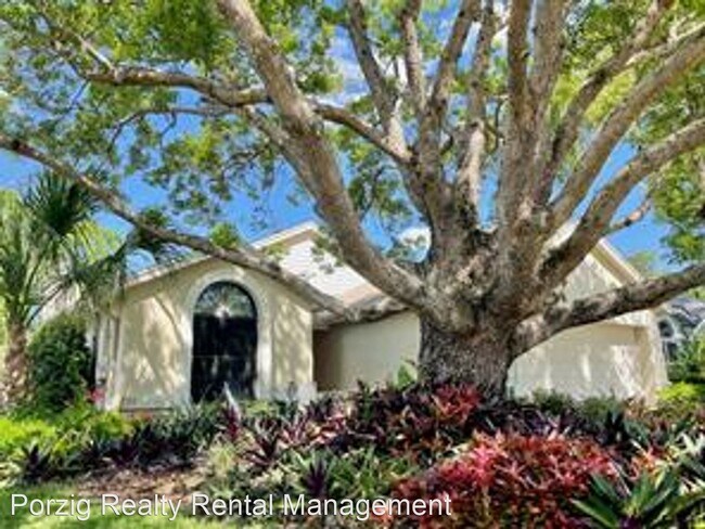 Foto del edificio - 3 br, 2 bath House - 878 E. Charing Cross ...
