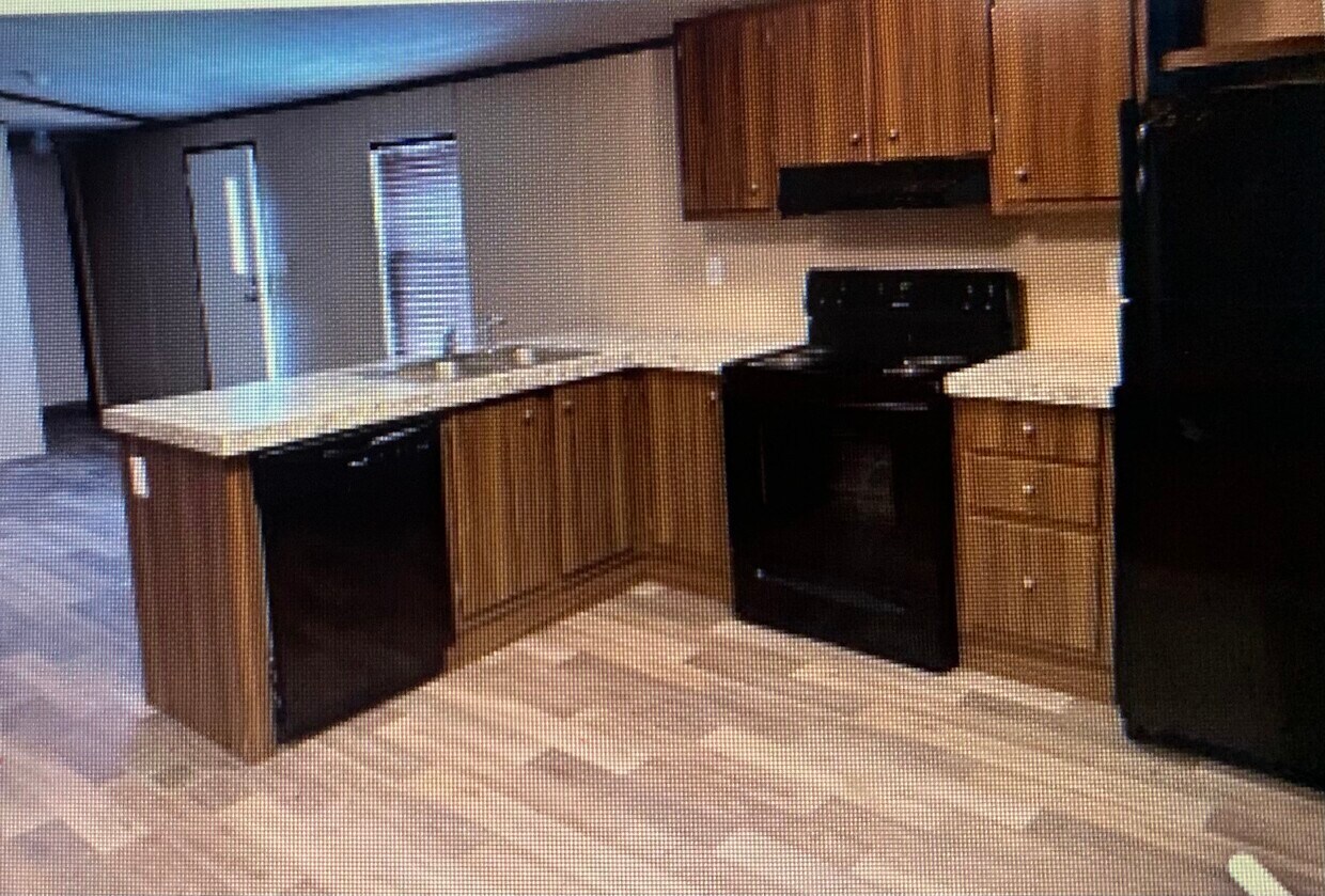 Building Photo - 3724 Poplin Rd