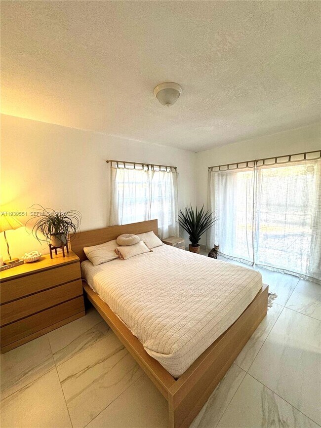 Foto del edificio - 5239 SW 153rd Ave