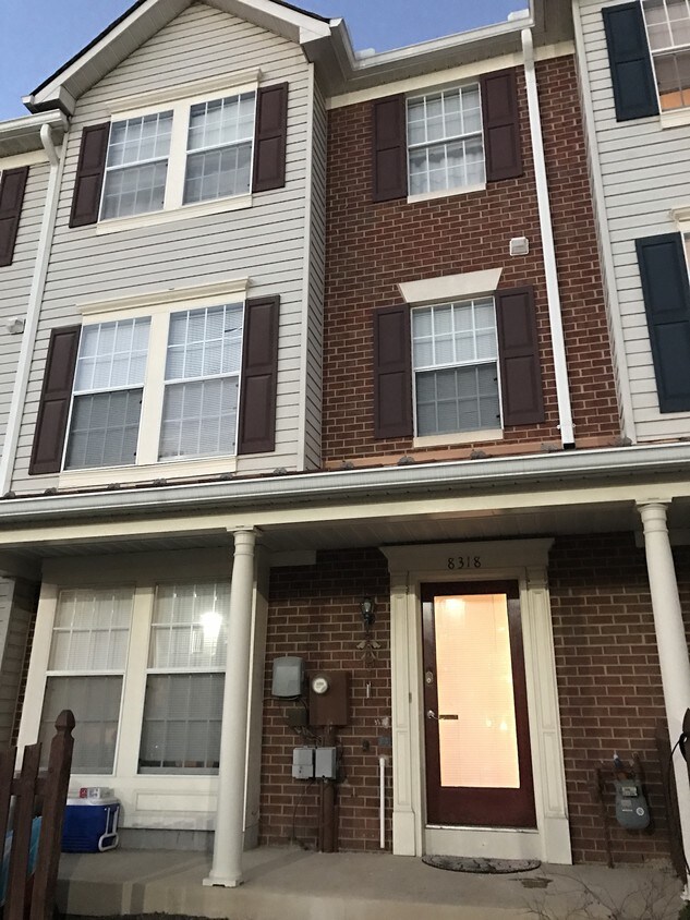 Photo - 8318 Bluebird Way (Lorton, VA)