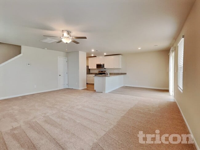 Building Photo - 294 Coleshill Rd