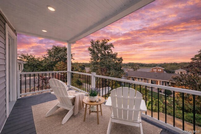 Foto del edificio - 119 Whittier Dr