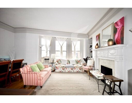 Foto del edificio - 373 Commonwealth Ave