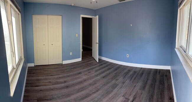 Foto del edificio - 5601 SE 3rd Pl