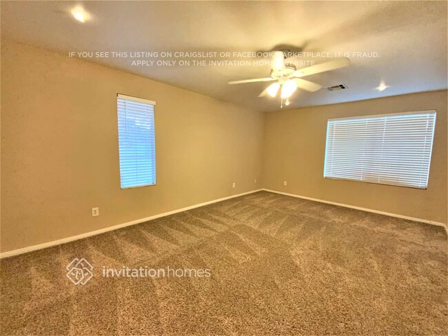 Foto del edificio - 35 Fox Trace Ct
