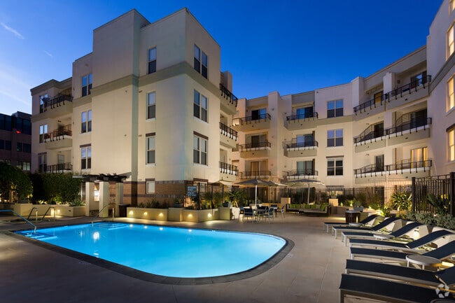 Illustration of Penthouses With Private Plunge Pool For Rent In Pasadena, Ca