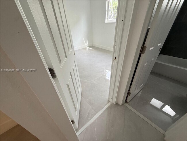 Building Photo - 1251 NW 61st St