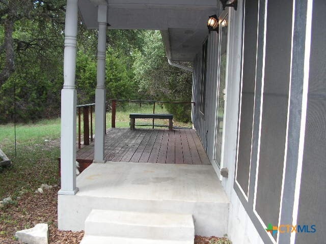 Building Photo - 1640 Lonesome