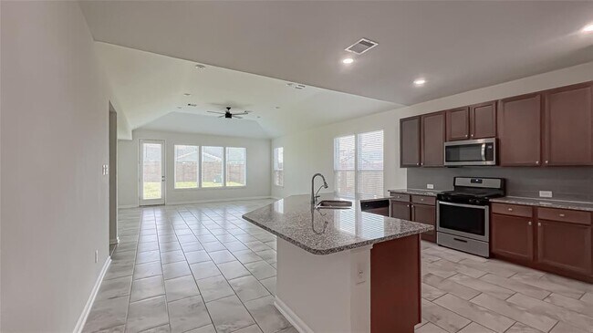 Building Photo - 25507 Reign Wayman Ct