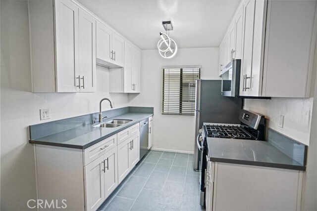 Foto del edificio - 836 Westbourne Dr