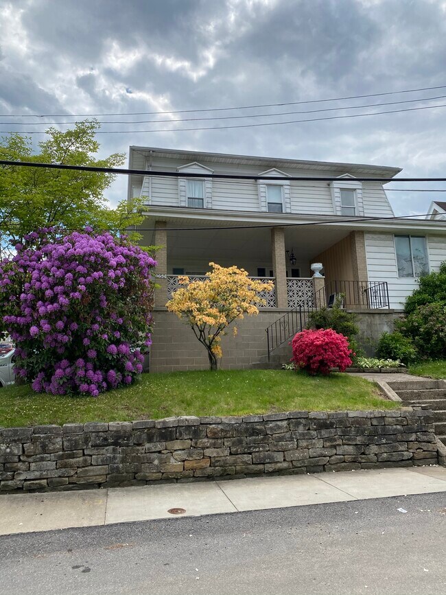 Foto del edificio - 1050 Wilson Pl