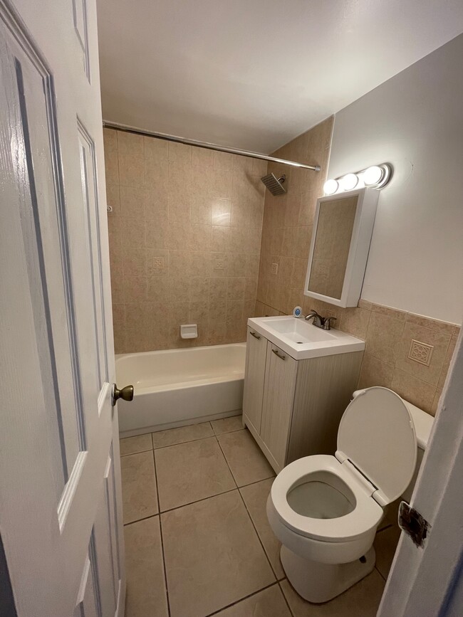 Foto del edificio - 1539 Magnolia Dr