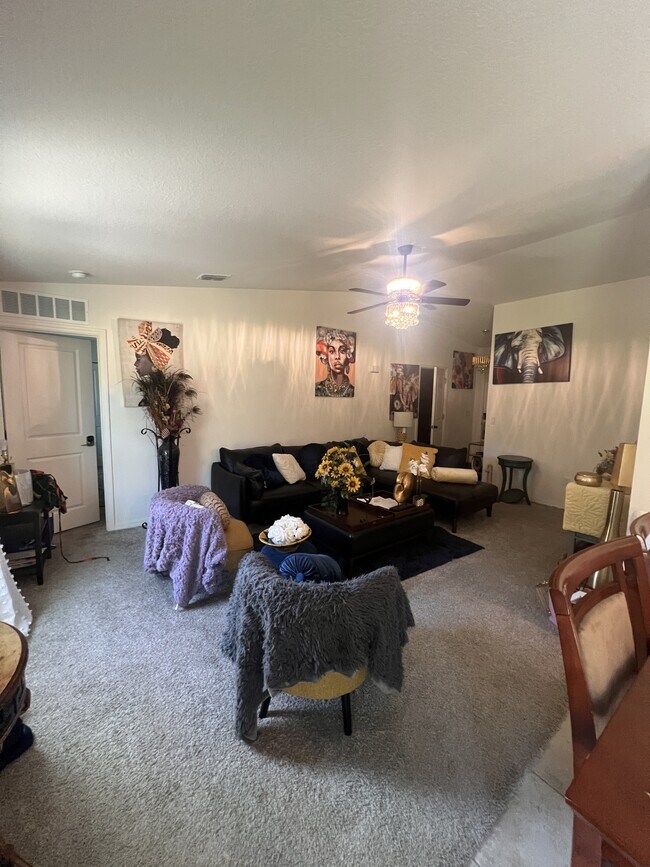Foto del edificio - 567 Poplar St SE