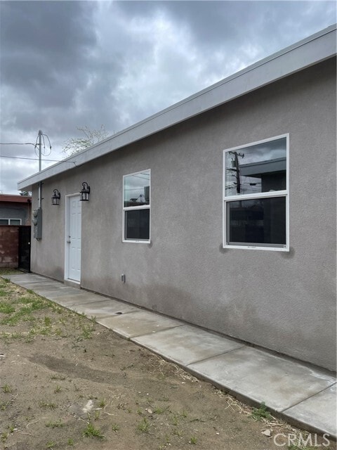 Foto del edificio - 45124 Redwood Ave