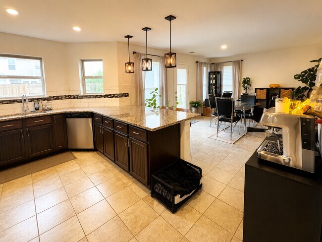 Foto del edificio - 25323 Queens Causeway Ln