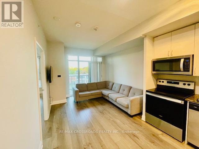 Photo du bâtiment - 3220 Sheppard Ave E
