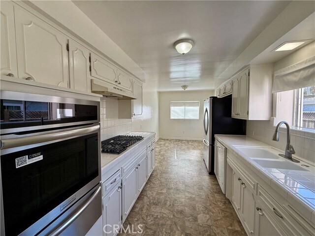 Foto del edificio - 750 27th St