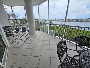 Building Photo - 400 Flagship Dr