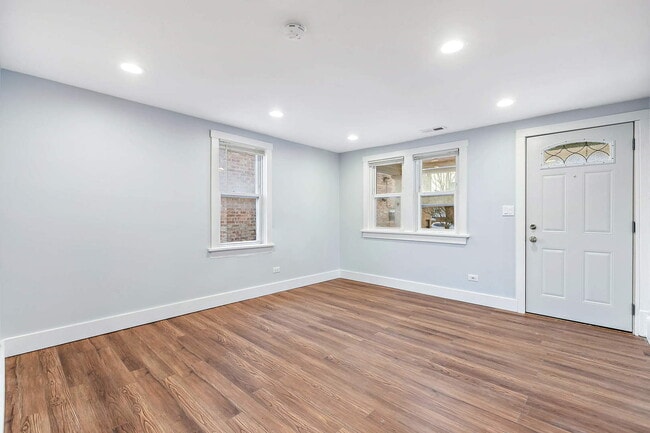 Building Photo - 317 Sherman Ave