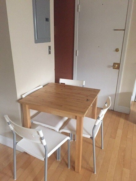 Foto del edificio - 1800 Massachusetts Ave