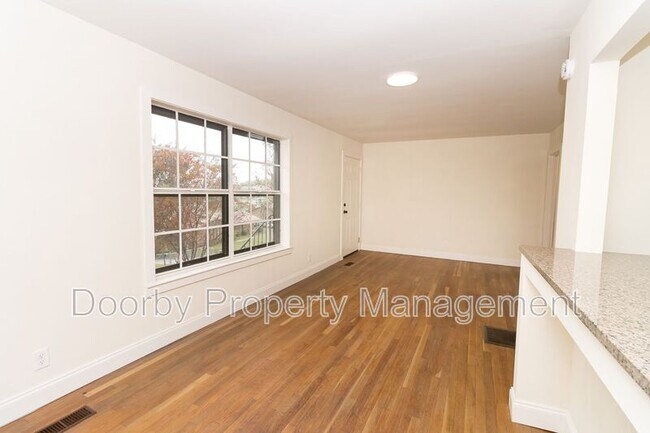 Foto del edificio - 908 Wheeler Ave