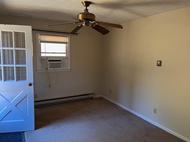 Foto del edificio - 227 Crab Creek Rd