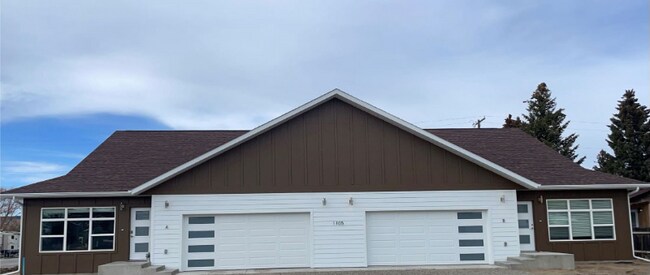 Building Photo - 1105 Schley Ave
