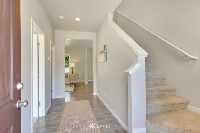 Foto del edificio - Listed For Rent