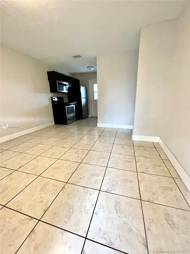 Foto del edificio - 5510 SW 32nd Ct