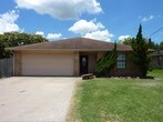Primary Photo - 210 Blakewood St
