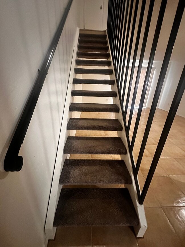 Building Photo - 4312 Tierra Verde St