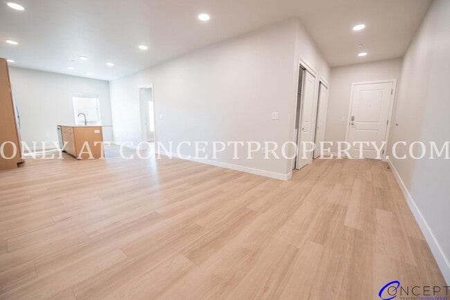 Foto del edificio - Modern Design, Exceptional Space: Discover This 3-Bedroom Residence at Studio Crossing!