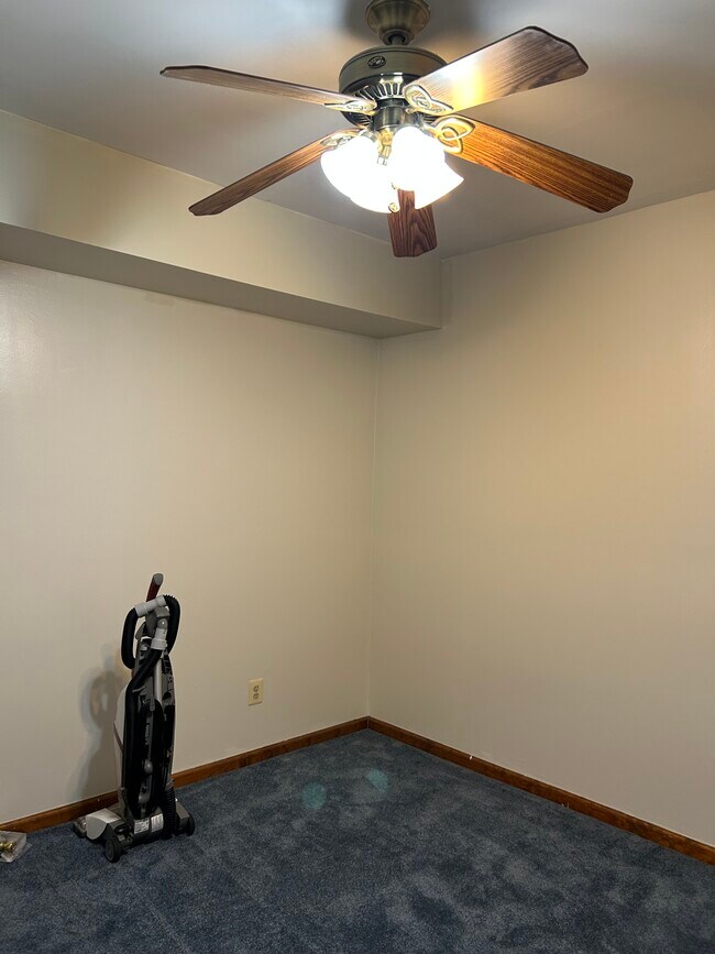 Foto del edificio - 613 Boulevard