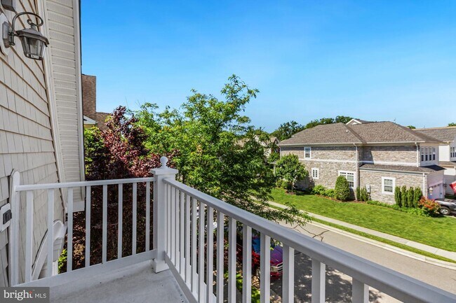 Foto del edificio - 6306 Still Spring Pl