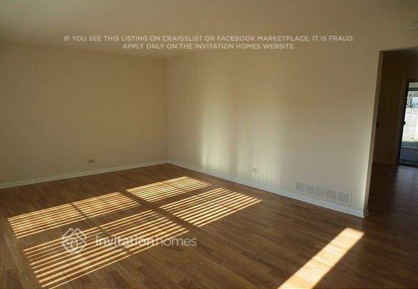 Building Photo - 24106 W Hazelcrest Dr