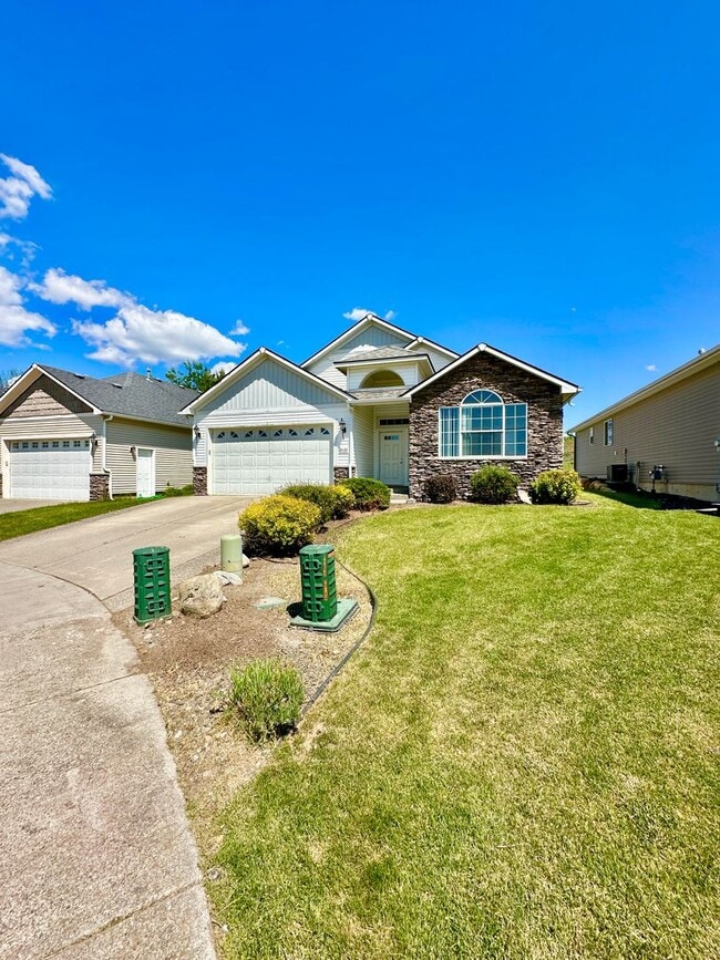 Foto del edificio - Newly Renovated Home on Prairie Falls Golf...
