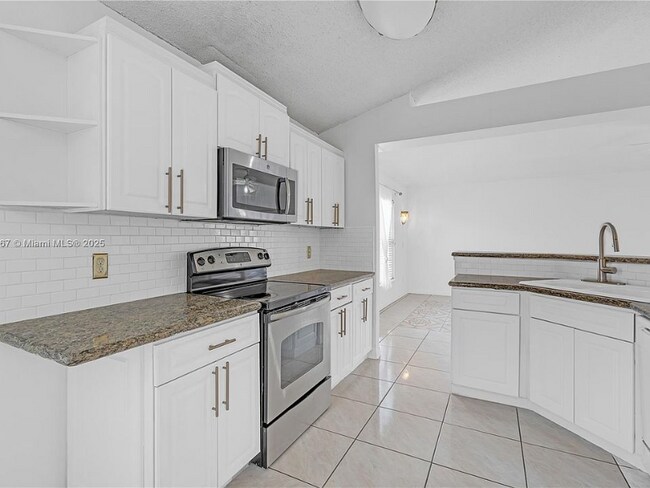 Foto del edificio - 4617 Horseshoe Pick Ln