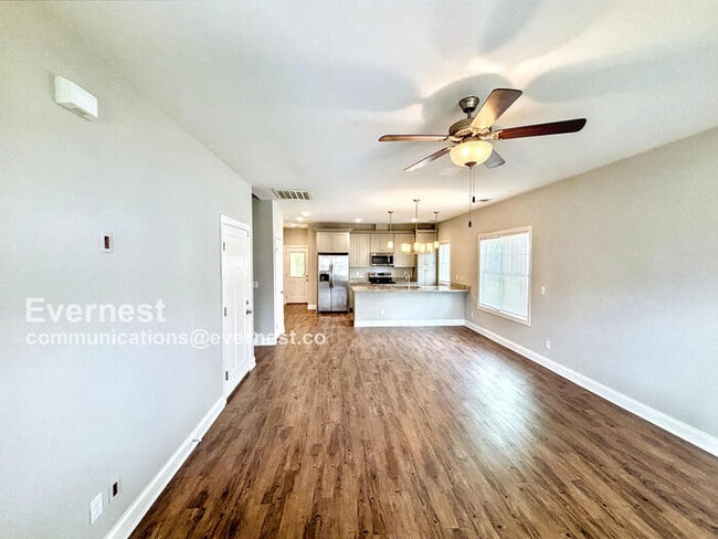 Foto del edificio - 5344 Roosevelt Rd