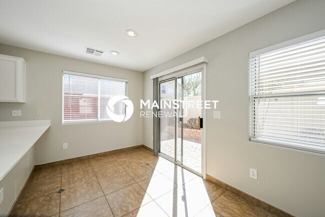 Foto del edificio - 3 Bedroom Pet-Friendly Home in LAS VEGAS, NV with Main Street Renewal