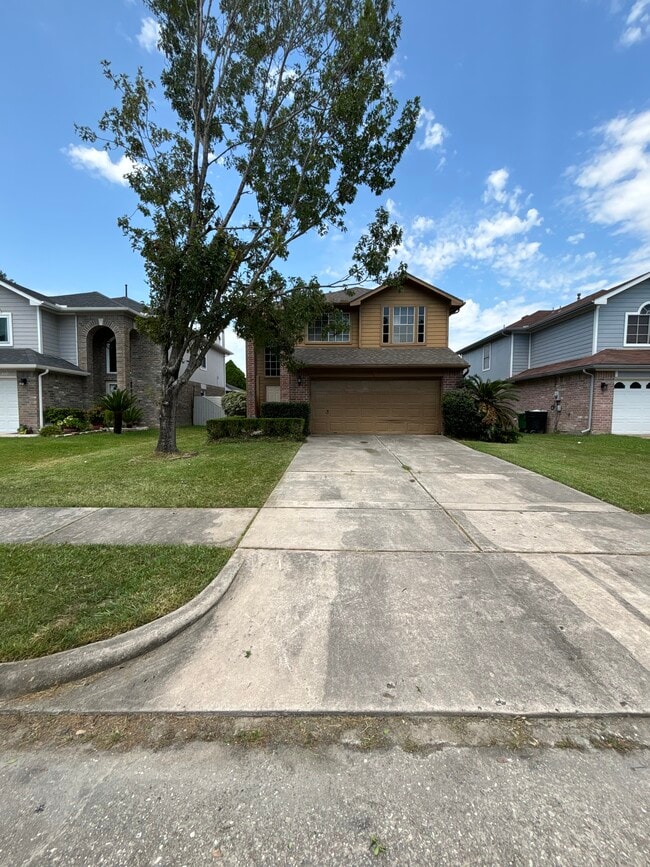 Driveway View - 6319 Foxhunter Rd