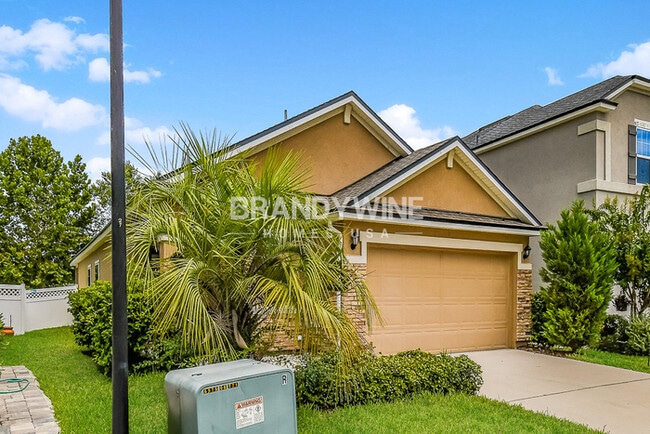 Building Photo - 884 Glendale Ln