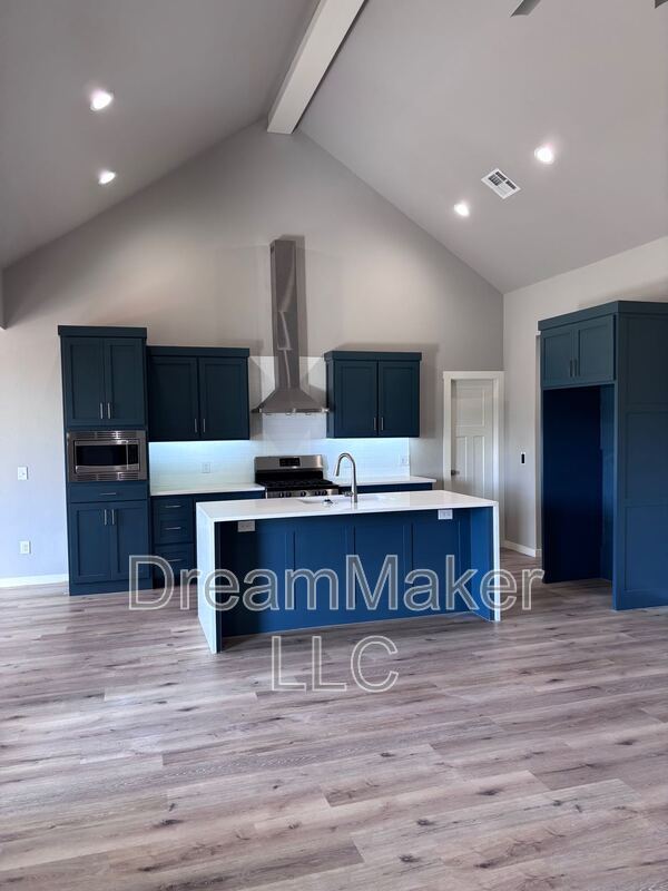 Foto del edificio - 3102 SE 34th St