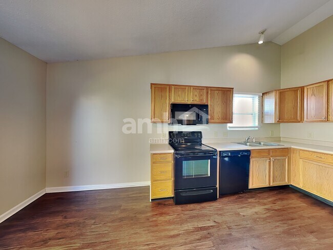 Foto del edificio - 7864 Fox Glen Dr